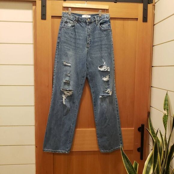 KanCan Stephanie Ultra High Rise 90's Boyfriend Jeans - Picture 2 of 8